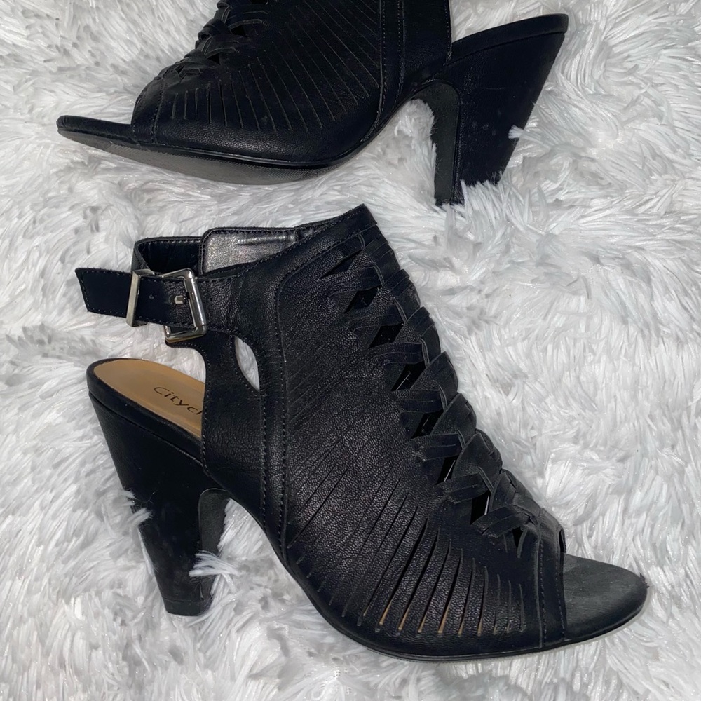 Black heels